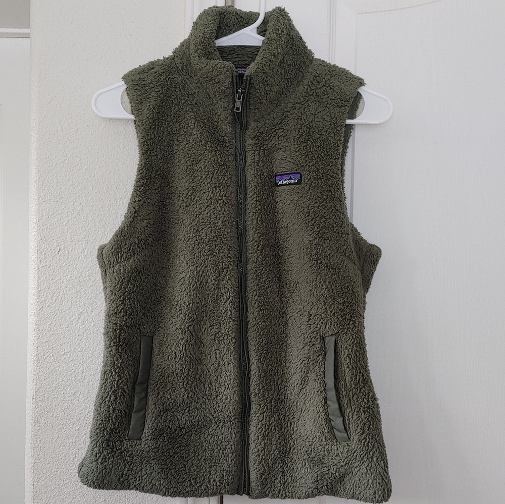Green patagonia vest